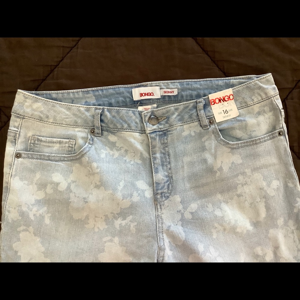 Bongo Skinny Jeans size 16 in Juniors